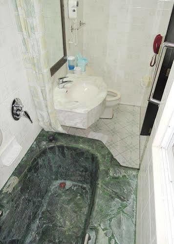 Hotel Asia Cebu Extérieur photo